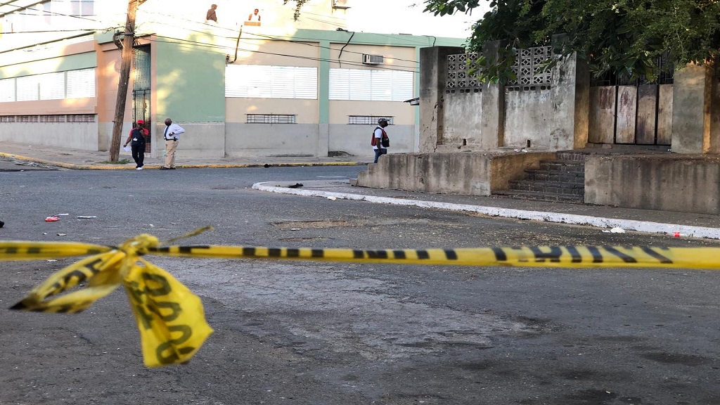 Three homeless men chopped to death in downtown Kingston – Bes 100 FM Radio