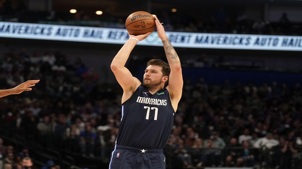 Kyle Kuzma, Wizards rally past Luka Doncic's Mavericks - The Washington Post