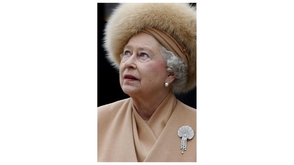 Queen Elizabeth in Hermes Scarves - Queen Elizabeth's Favorite
