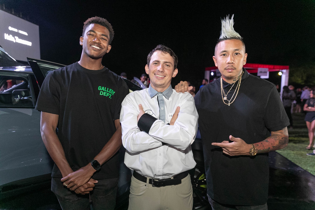 GWM Business Development Manager, James Stewart Lechler (centre), strikes a pose with Youtubers Chad Luchey (left) and Nick Lue, during the launch of the new GWM Haval. Stewart’s Automotive Group is the authorized dealer for the technology packed SUVs in Jamaica. 