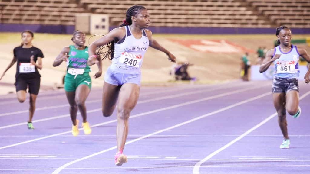 Theianna-lee Terrelonge of Edwin Allen wins the Girls' U20 200m.