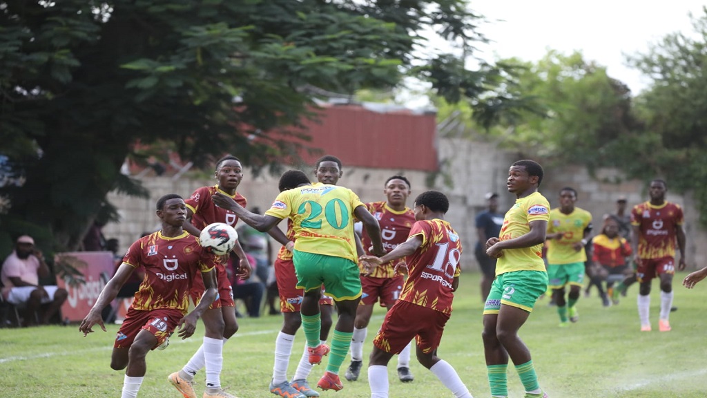 Goalkeeper Murray's free-kick brilliance earns Jago draw with Wolmer's