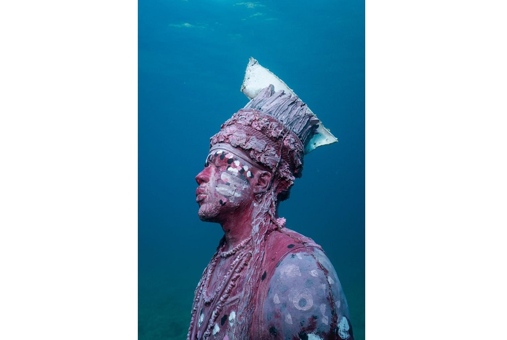 Underwater sculptures in Grenada 