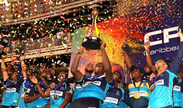 2019年，巴巴多斯三叉戟队庆祝加勒比海超级联赛胜利。这支球队现在被称为巴巴多斯皇家队。